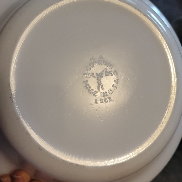 Vintage. Corningware "Little Joe" Milk Glass Dish. - Picture 4 of 9